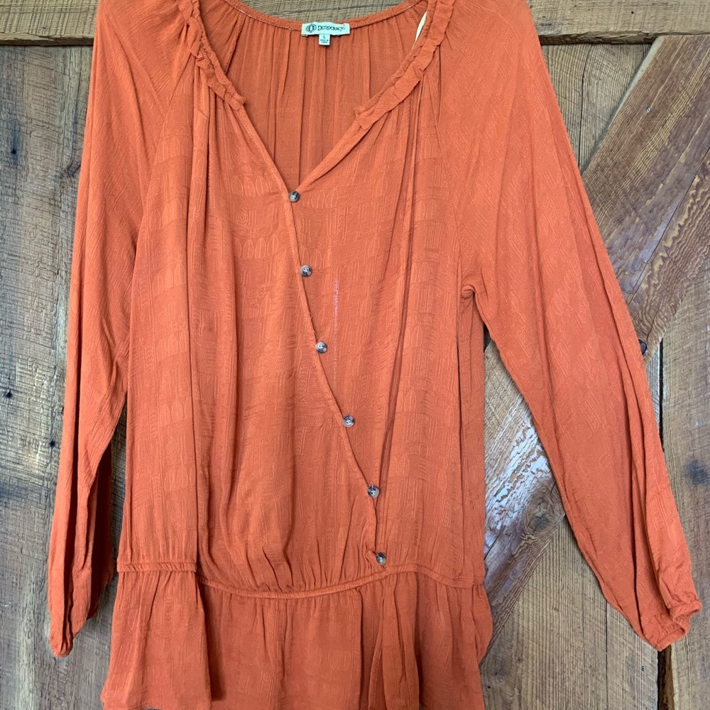 DEMCRACY TOP